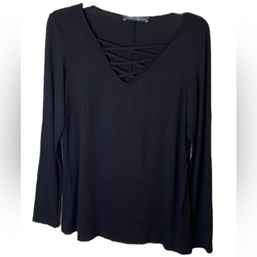 Signature Weekend Black Long Sleeve Top - Medium